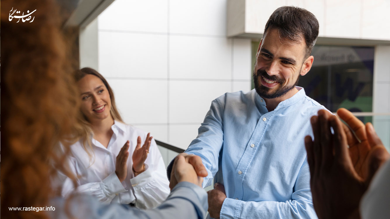 تأثیر فرهنگ سازمانی بر وفاداری کارکنان در محیط کاری 1 organizational culture and employee loyalty 2